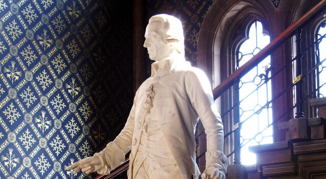 Statue of Adam Smith