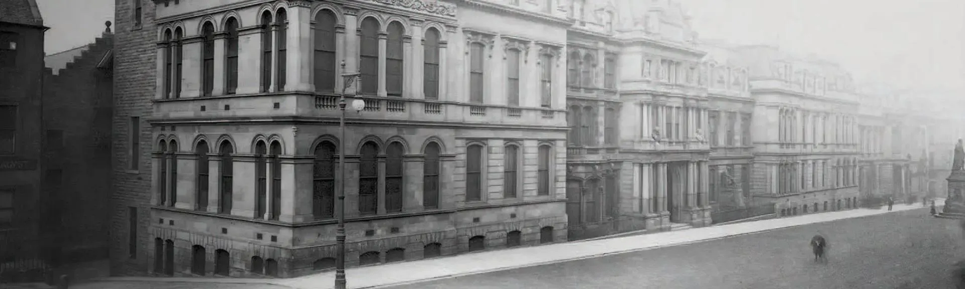Heriot-Watt College building in Chambers Street, Edinburgh Heriot-Watt College building in Chambers Street, Edinburgh