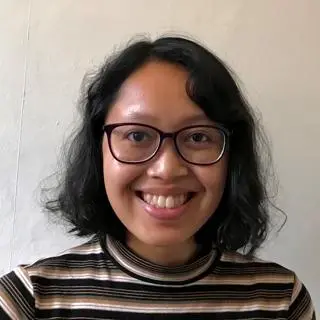 Dr Laras Yuniarto