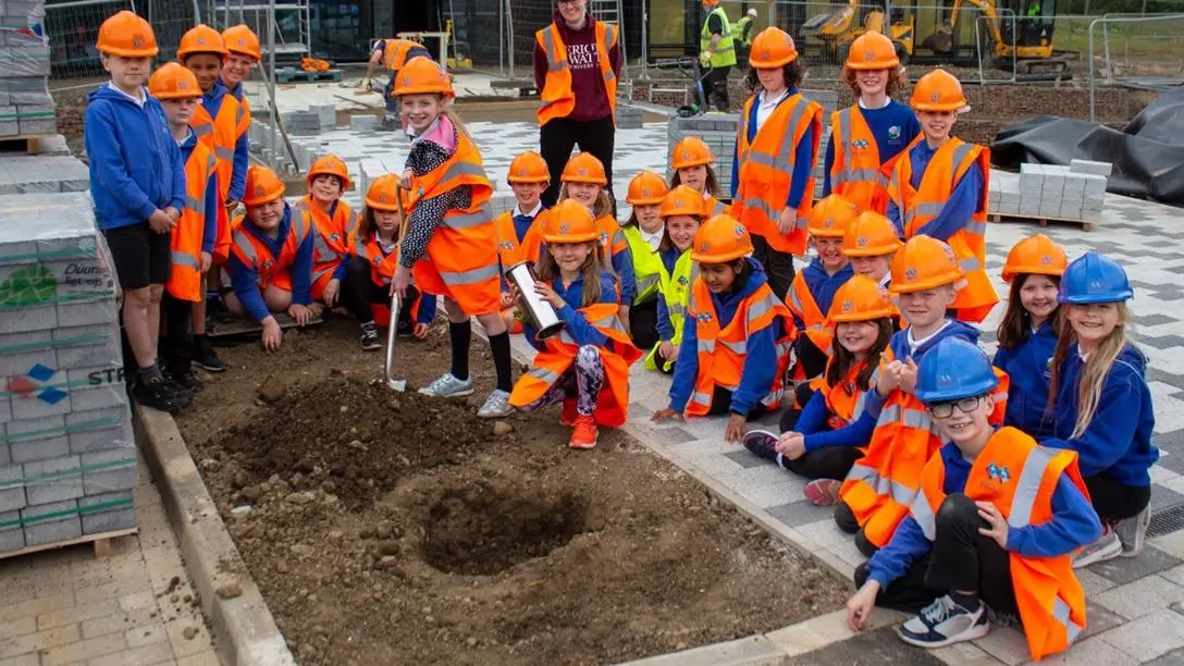 P4 pupils from Nethercurrie PS bury time capsule at National Robotarium