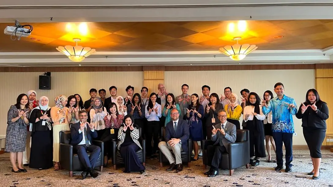 Heriot-Watt alumni working at Maybank and HWUM management attending the Maybank Alumni Luncheon 2023.