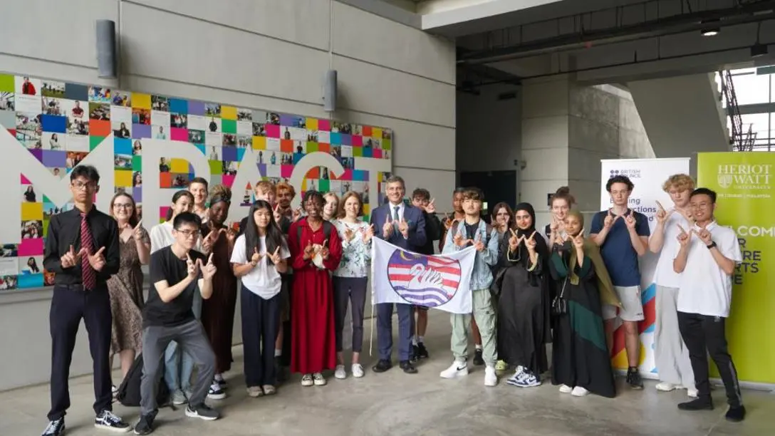 Cherwell UK visits HWUM