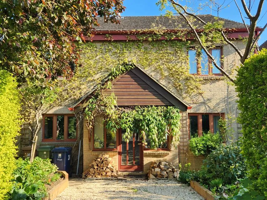 The Oxford Ecohouse Image of the front of the Oxford Ecohouse.