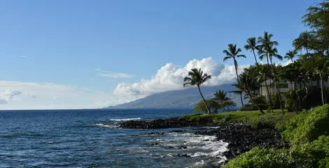 Maui, Hawaii. Photo by Luke Scarpino, Unsplash.