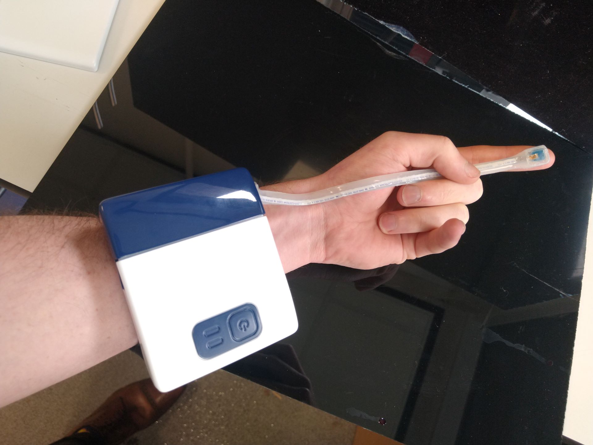 ProstaPalp, digital finger-like device