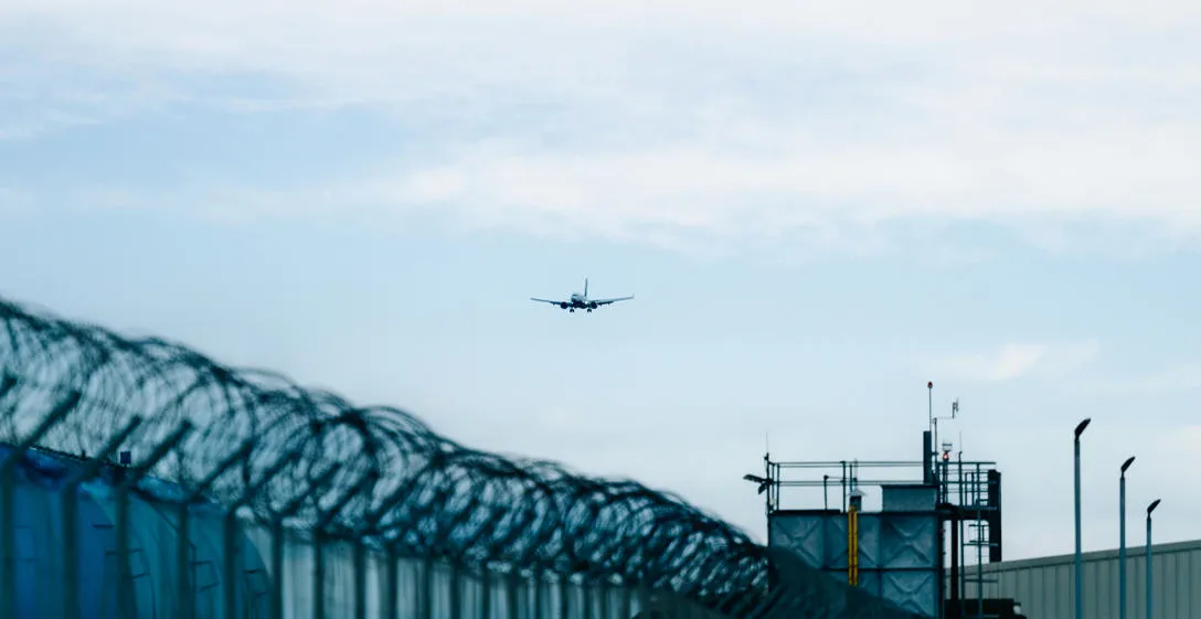 An aircraft approaching a runway. Photo by Ben Glasgow for Heriot-Watt University.