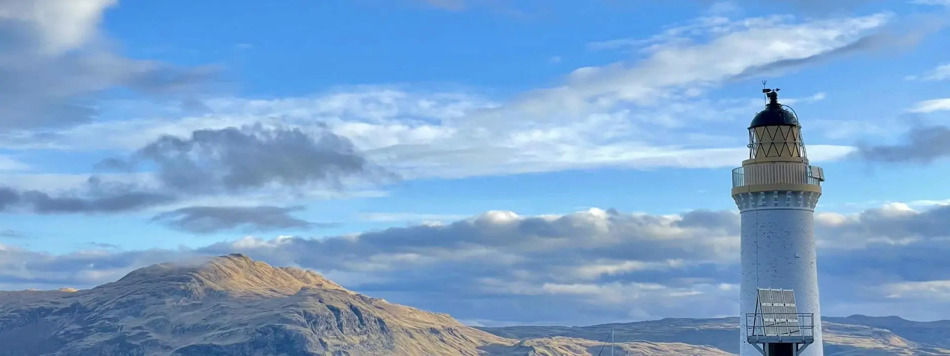 Landscape shot of Scotland's rugged coastline.