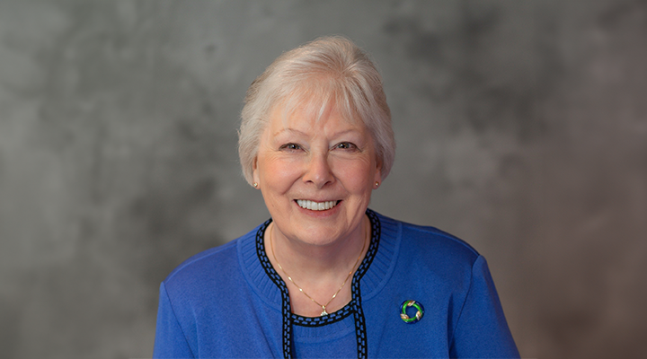 Dr Helen Sayles 720 x 400