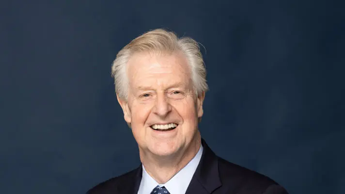 Dr Martin Mackay