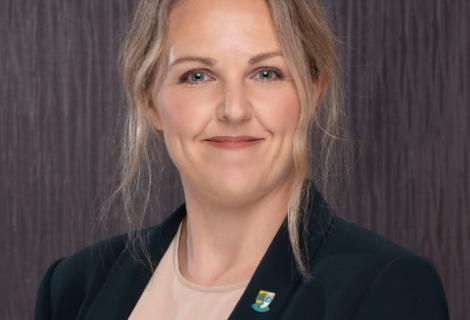 Linsey Dolan Thomson