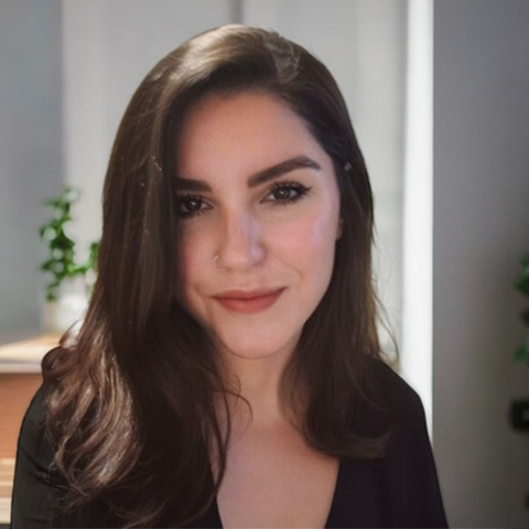 Ozge Yalinay