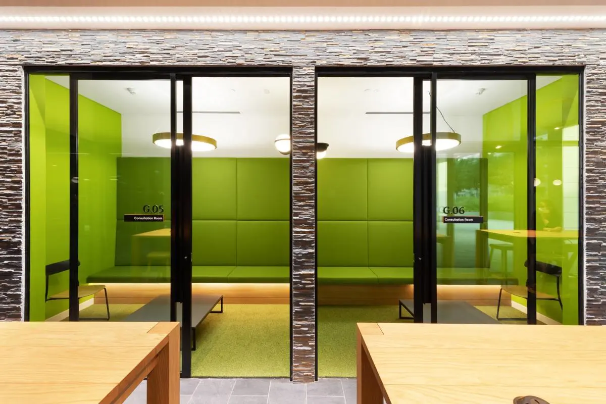 Heriot-Watt Dubai campus meeting room