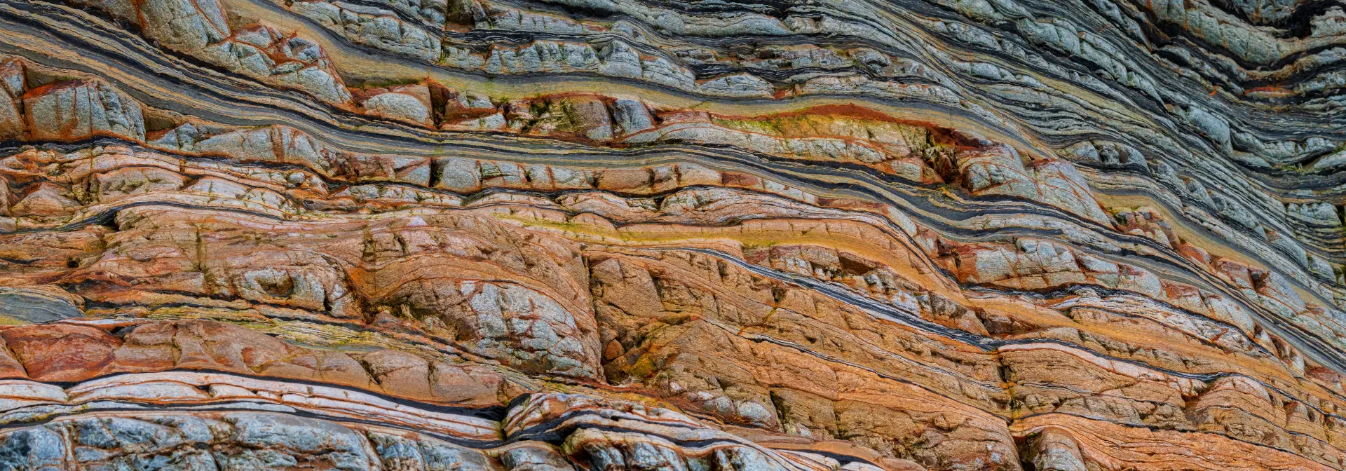 Lines within the bedrock