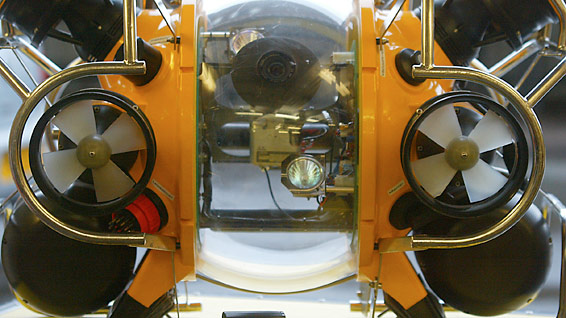 Smart software for underwater robots