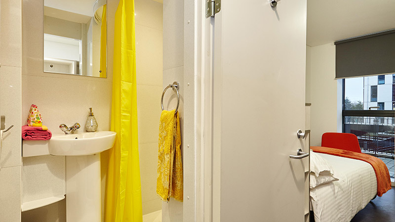 En suite bathroom in self-catered student room in new halls