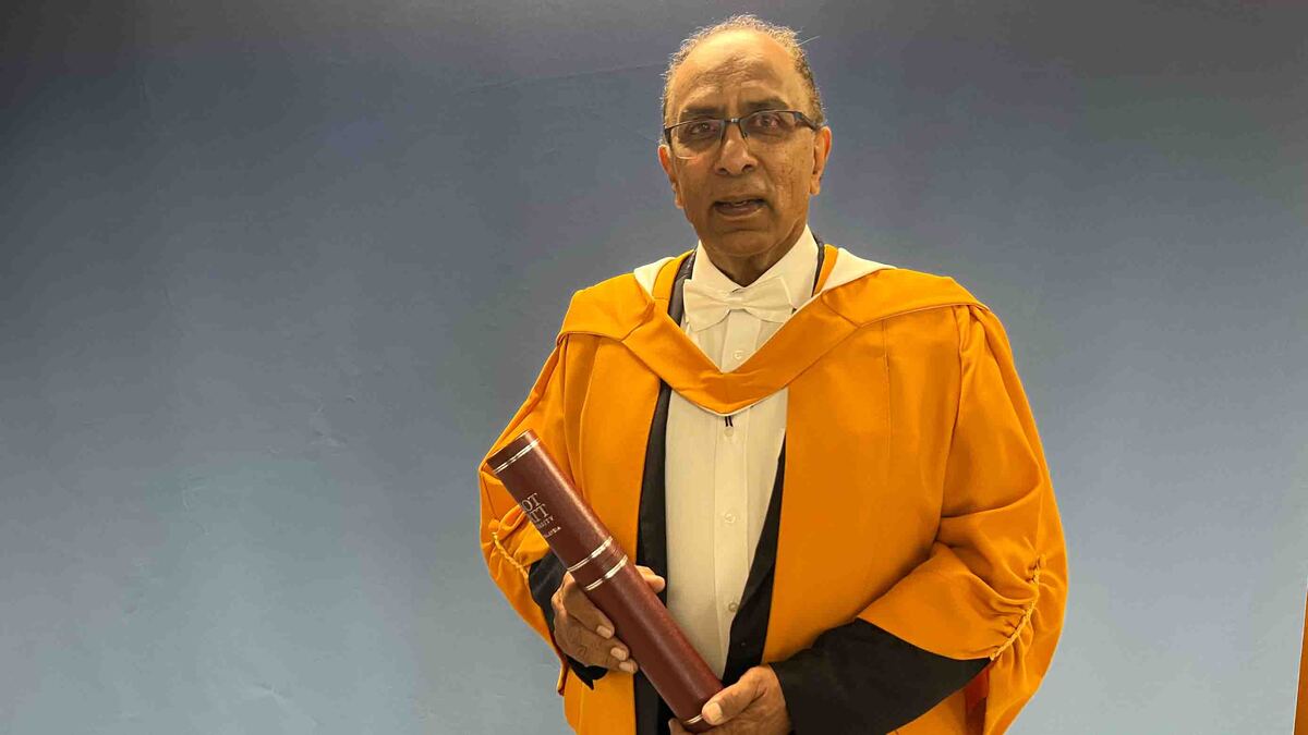 Dr Victor De Lima