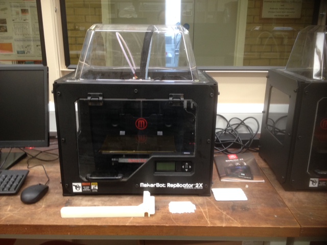 MakerBot Replicator 2X